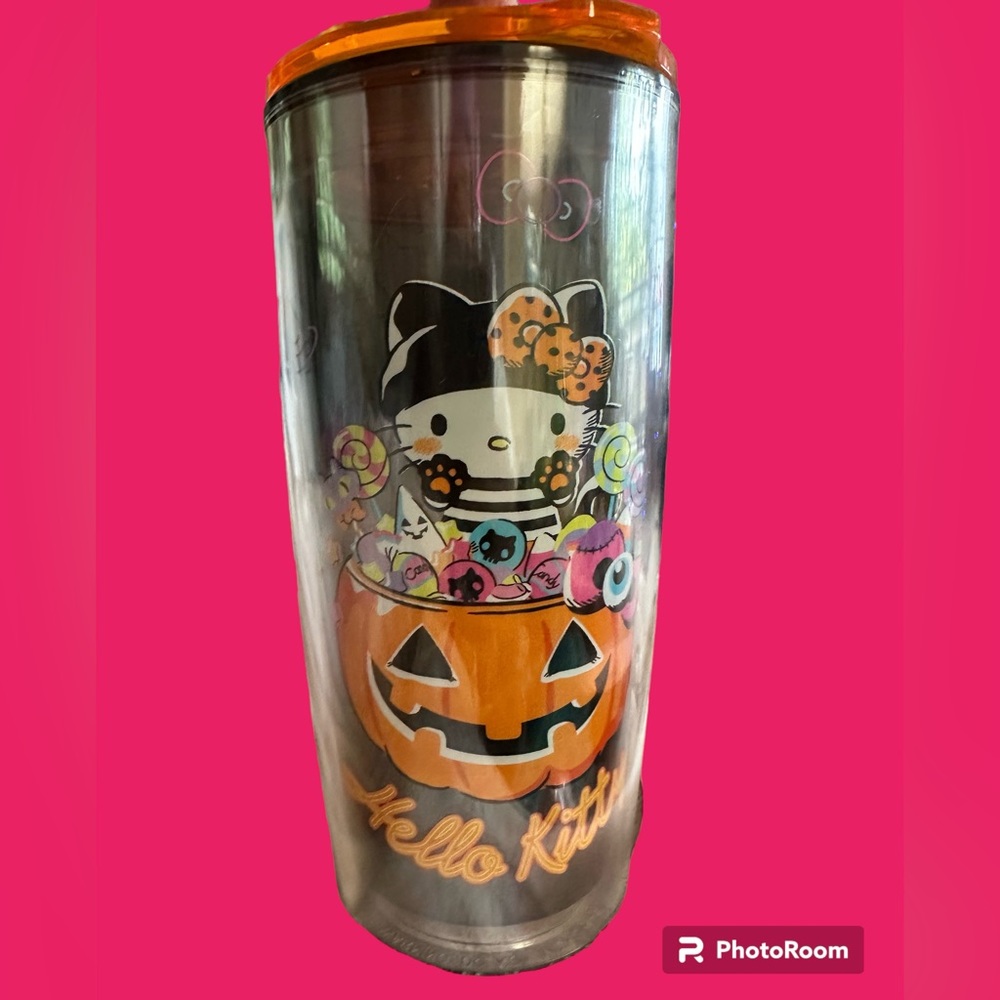 NEW HELLO KITTY HALLOWEEN TUMBLIR